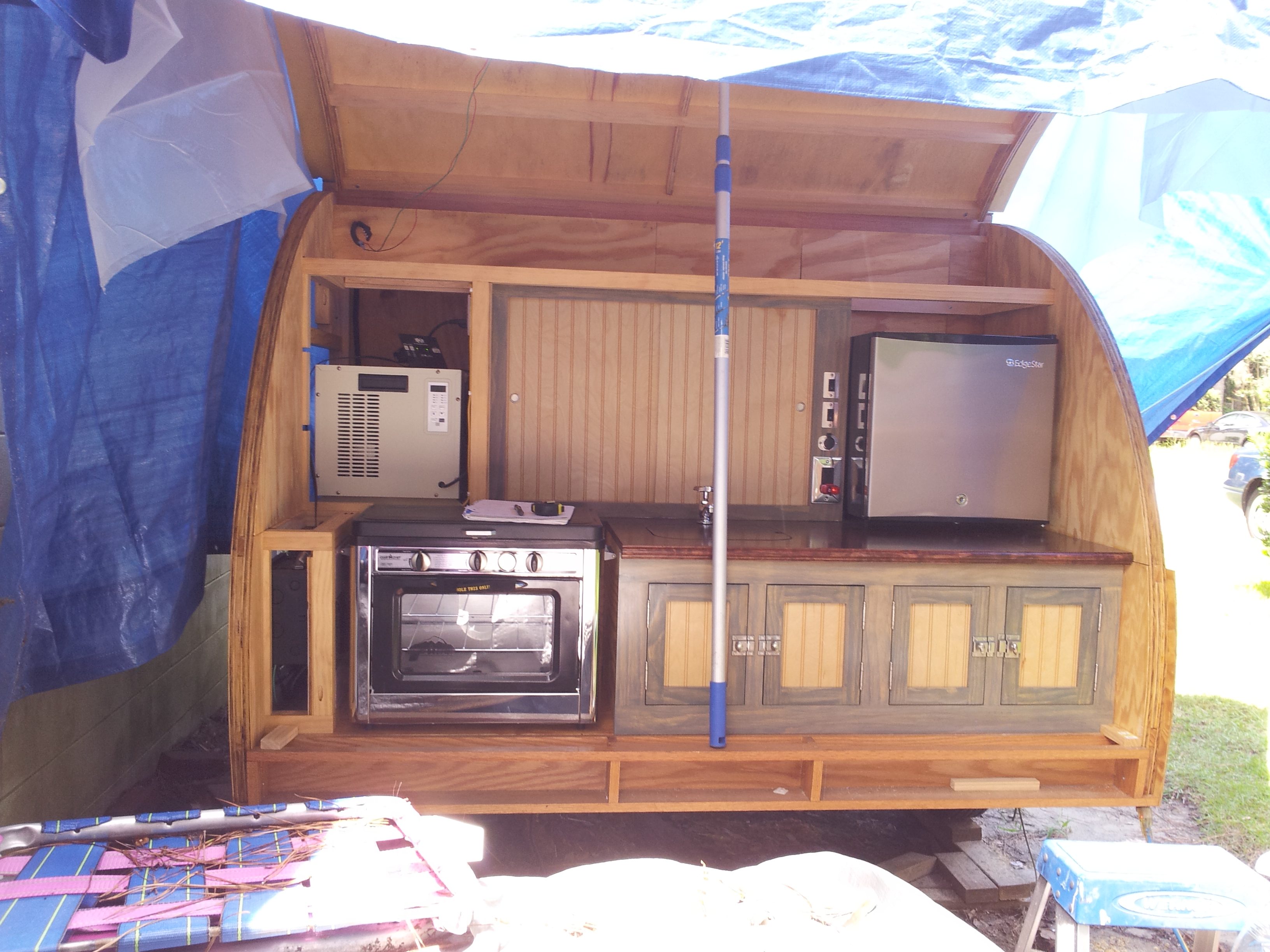 Hatch kitchen in progress