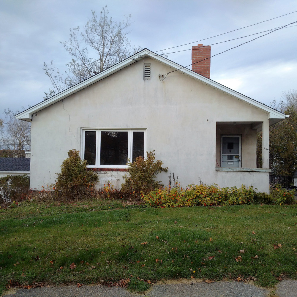 257 Montreal Exterior