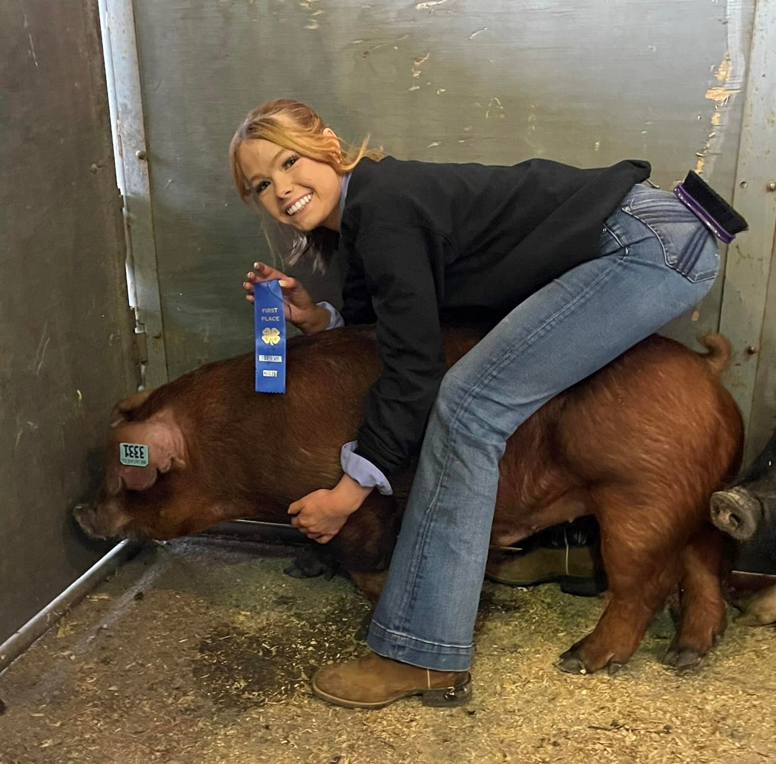 Lexi Ford
2022 Williamson Co. TN  4-H Show
Heavy Weight Champion