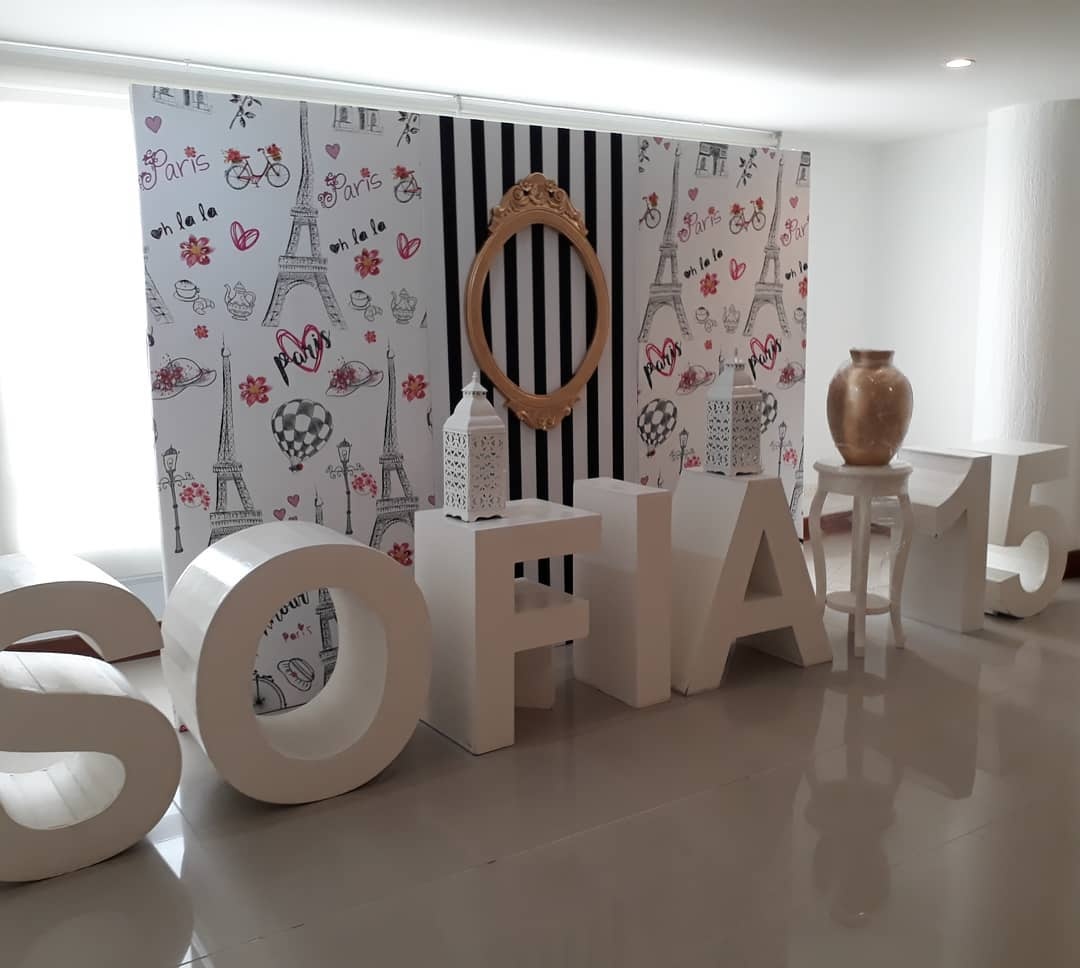 Cada letra en Alquiler
Medidas 80cm de Altura
$35.000