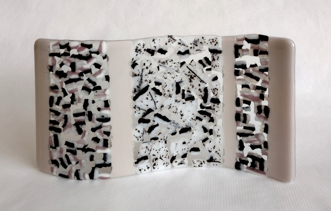 "Sping Snow"
by Nataliya Guchenia
Glass Size - 5-3/4"H X 10-3/4"W
$350.00