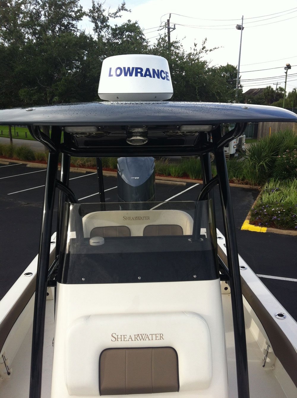 Lowrance Shear Water