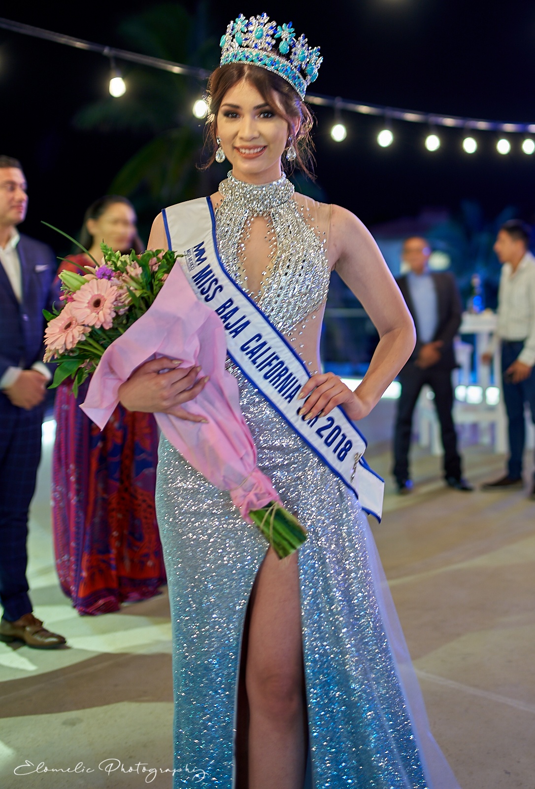 https://0201.nccdn.net/4_2/000/000/03f/ac7/_DSC0674-1086x1600.jpg