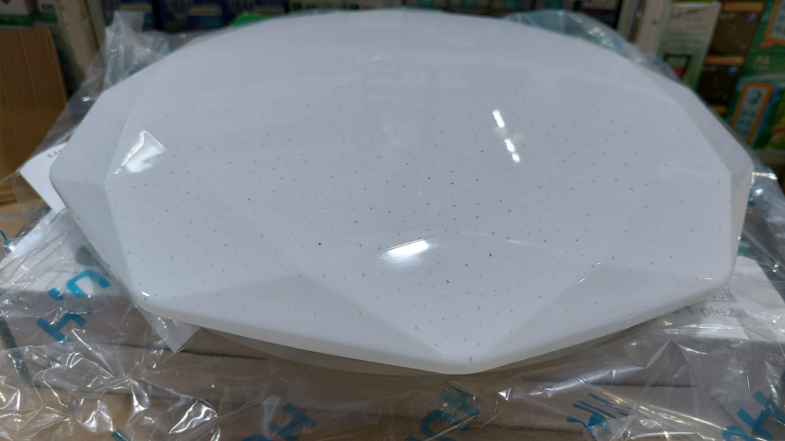 C012/B012
LAMPARA 6500K
2 TAMAÑOS 