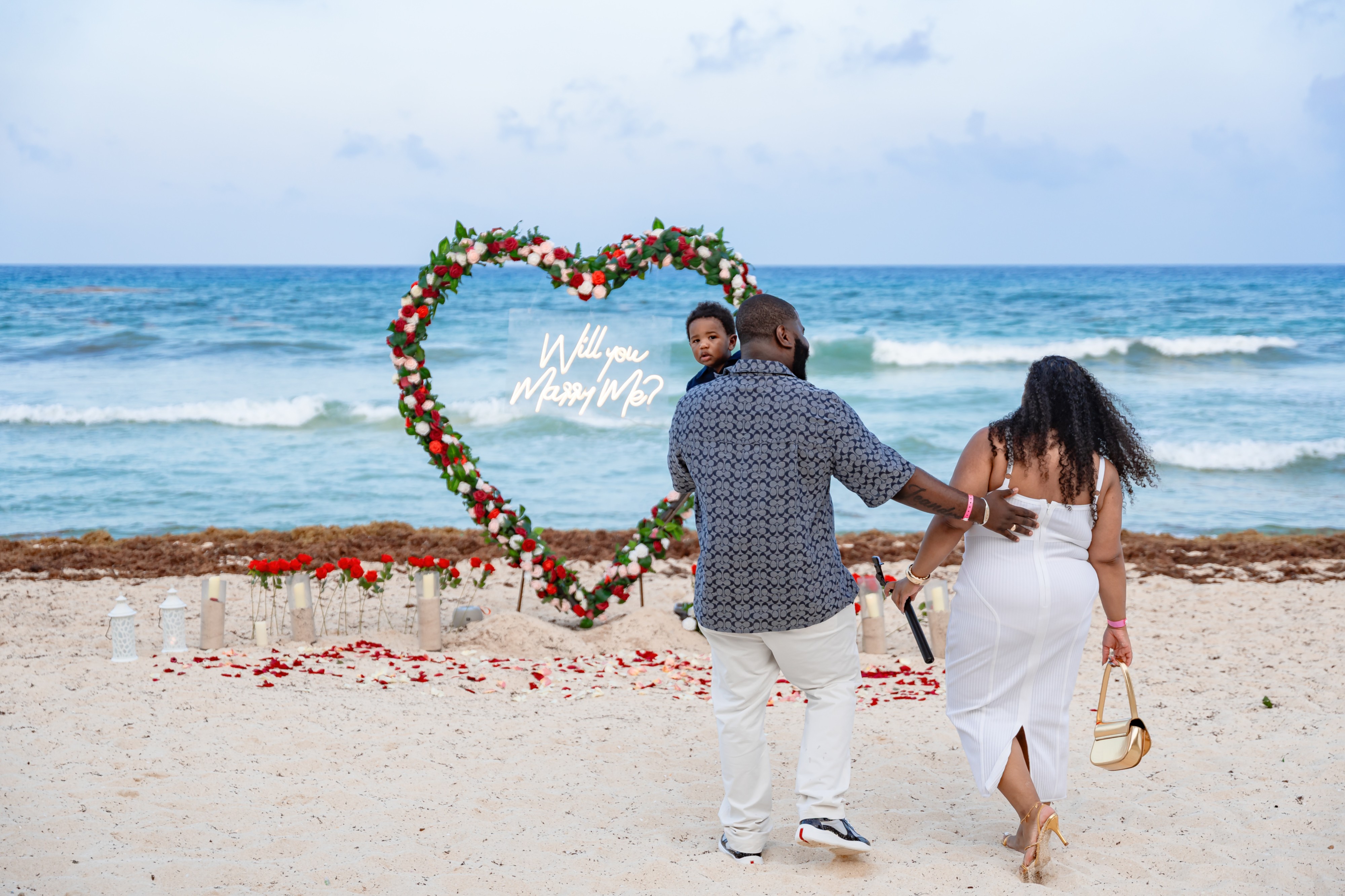 https://0201.nccdn.net/4_2/000/000/03f/ac7/destination-proposal-photography13.jpg