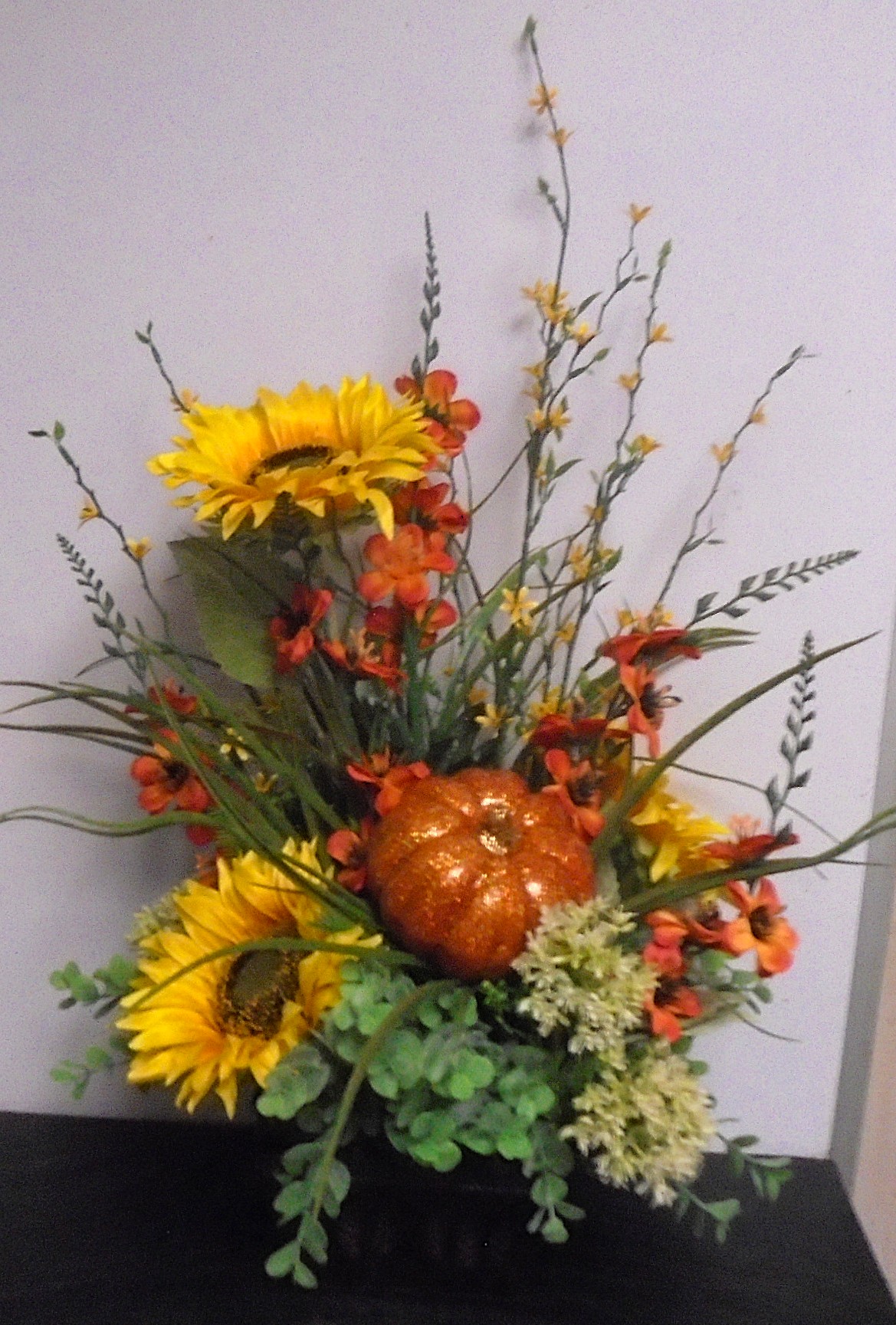 (41) "Silk" Sunflower Arrangement
$65.00