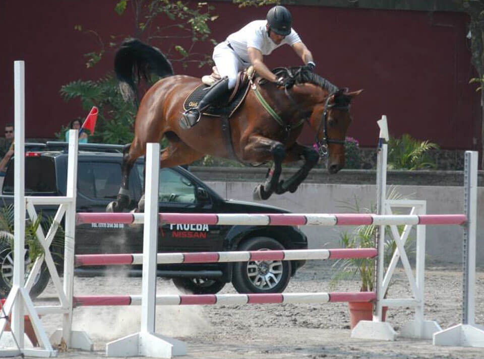 CENTRO HÍPICO MORELOS A.C. - PASEOS EN CABALLO