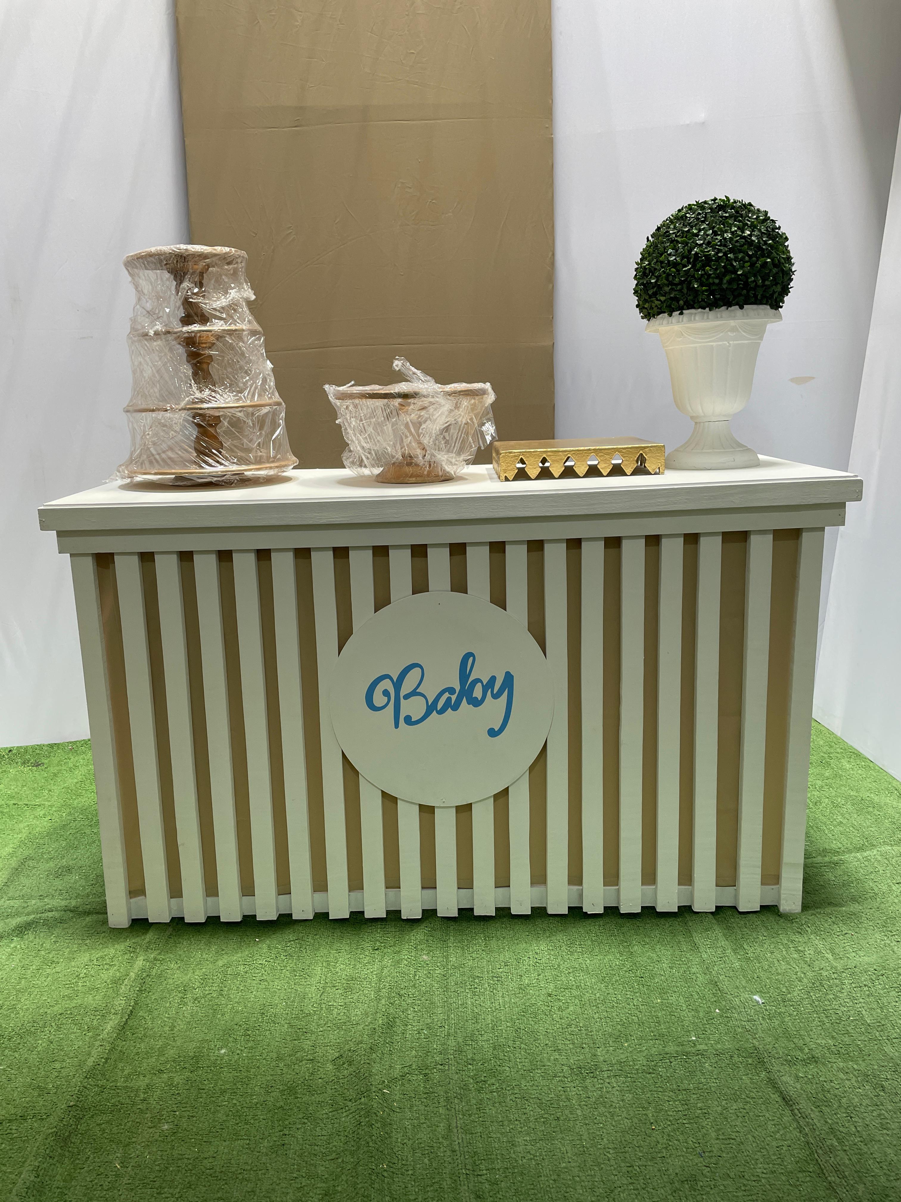 Mesa Tablilla
Color blanco fondo de
color, sin mensaje vinilo.
$150.000