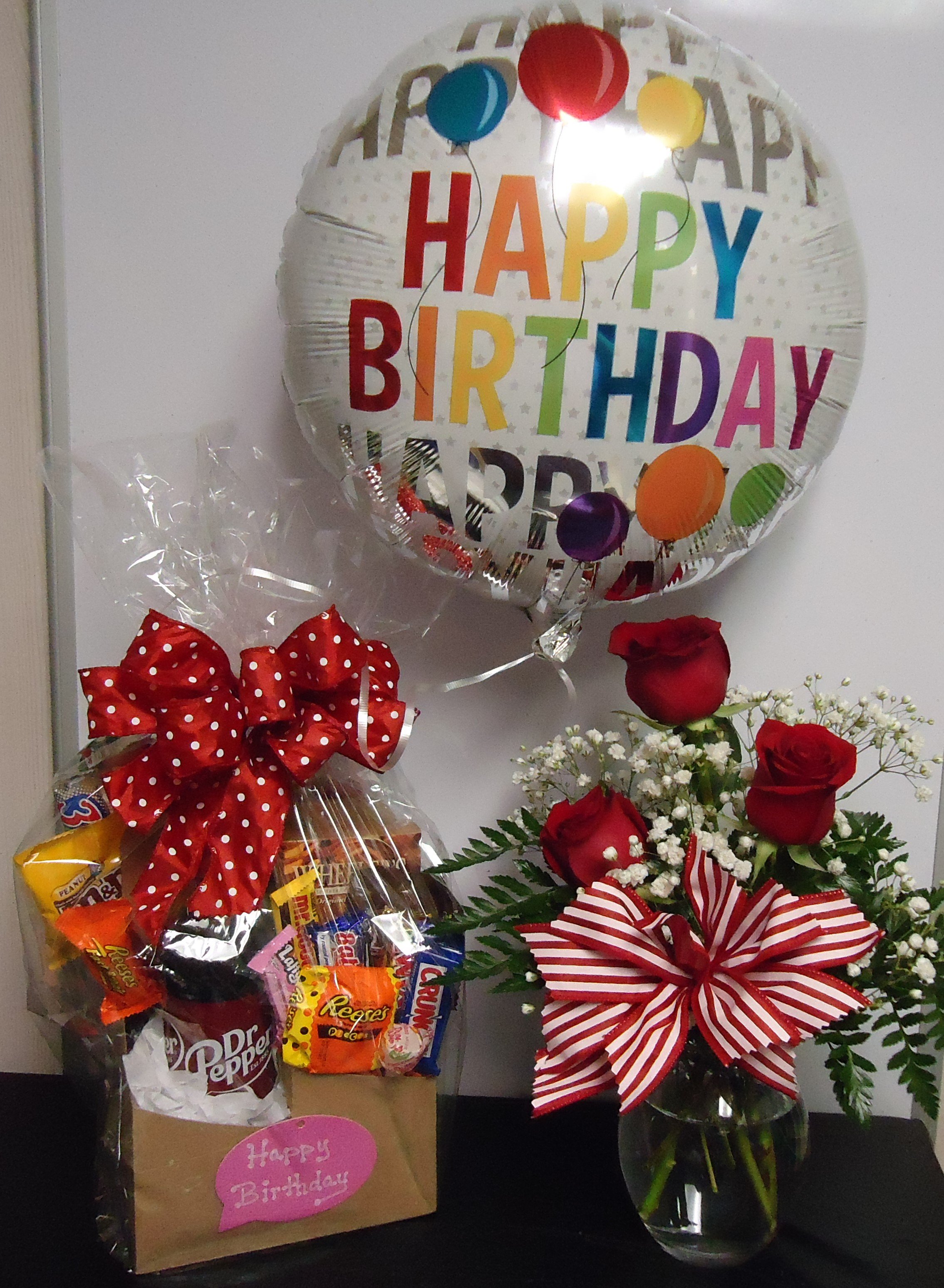 "SPECIAL"
(10)  Three Rose Vase W/ Drink Box,
Candy & Balloon
$75.00