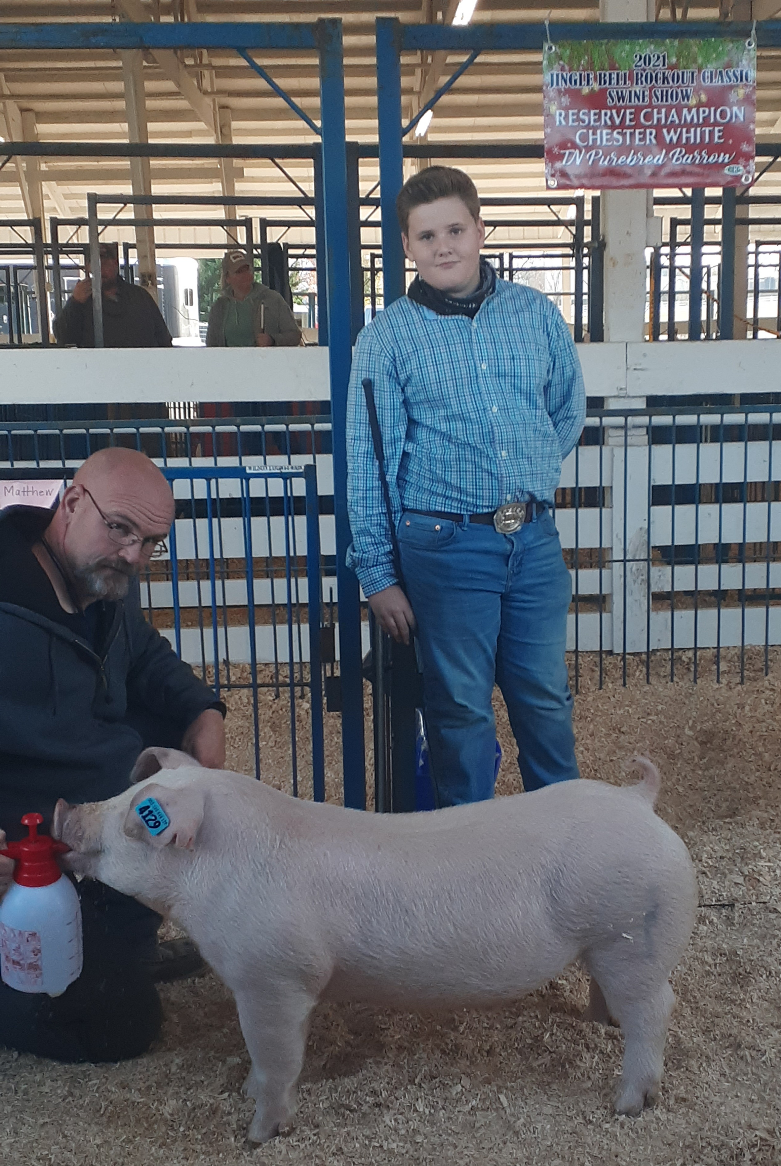 Tylan Lusk
2021 Jingle Bell Rockout 
Classic Swine Show
Reserve Champion
 Chester White Barrow - TN Bred