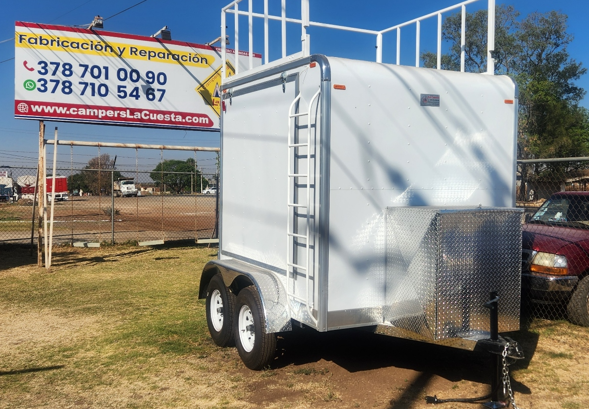 REMOLQUE CAJA SECA