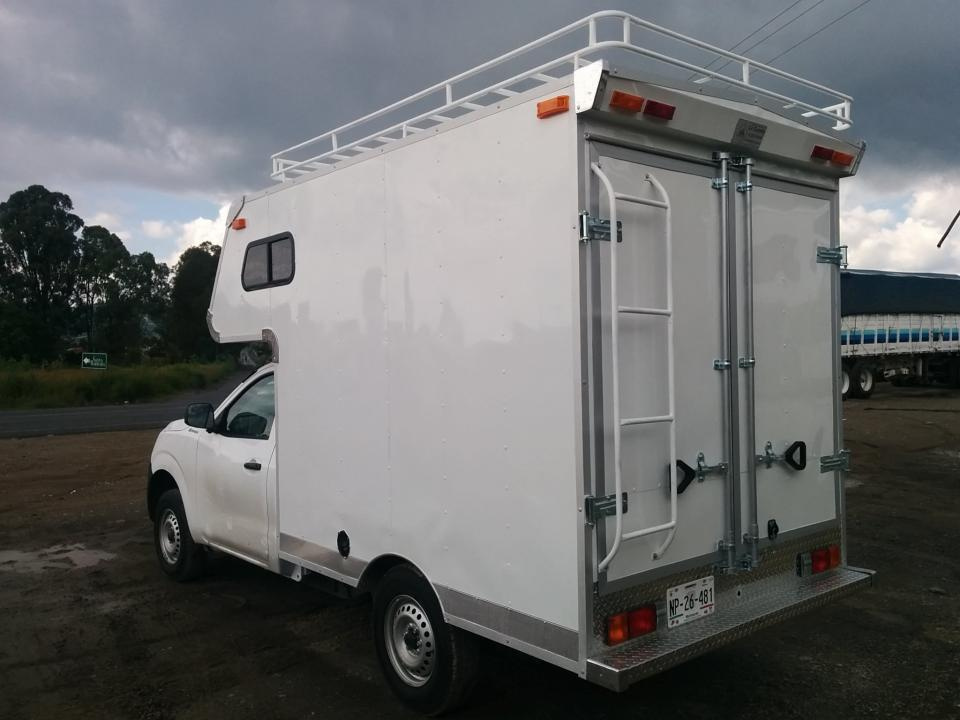 campers volado chasis nissan  