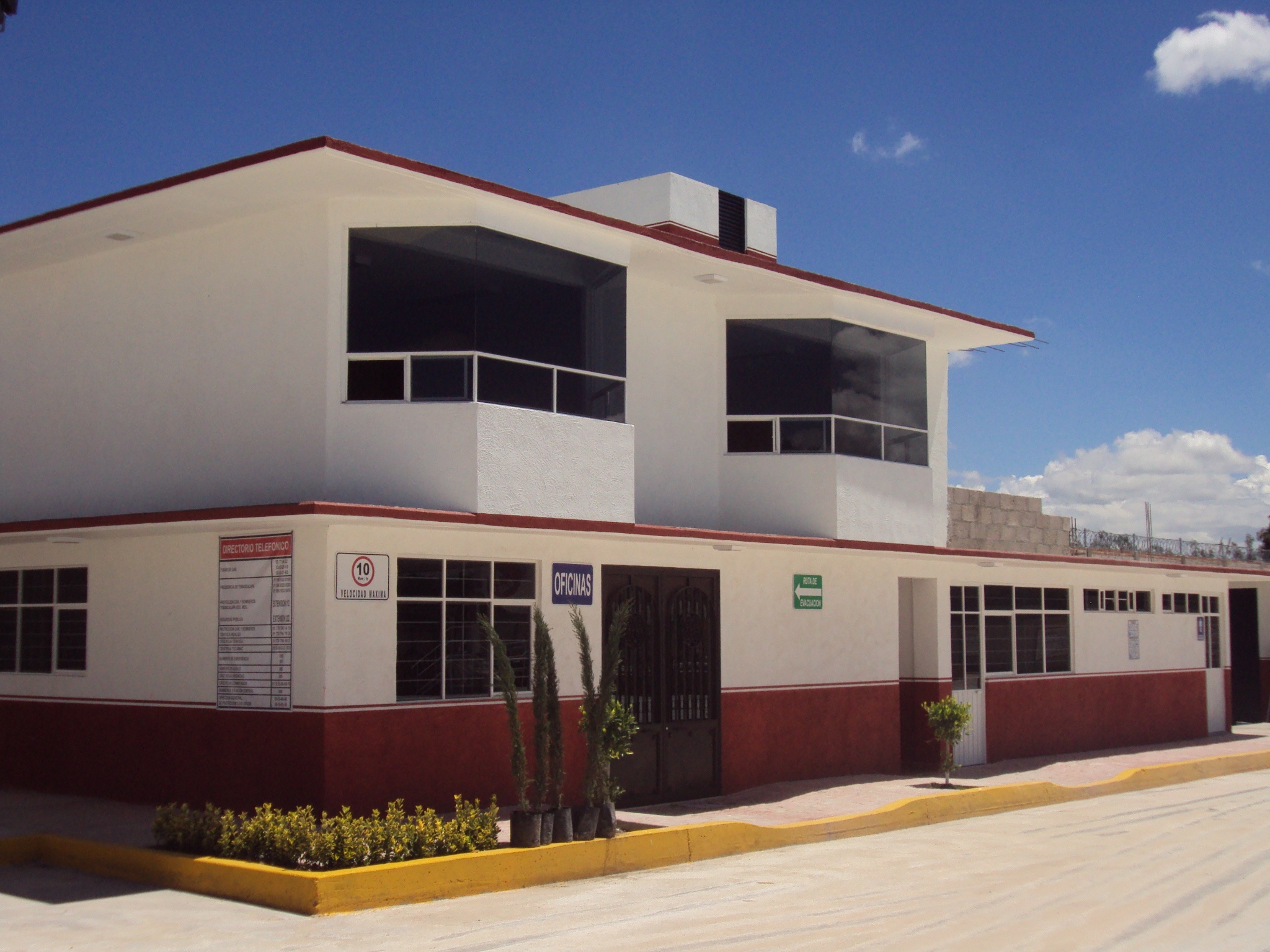 CONSTRUCCIÓN DE OFICINAS 