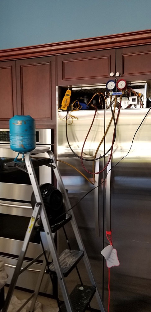 https://0201.nccdn.net/4_2/000/000/046/6ea/HomeApplianceMaintenanceJob-486x1000.jpg
