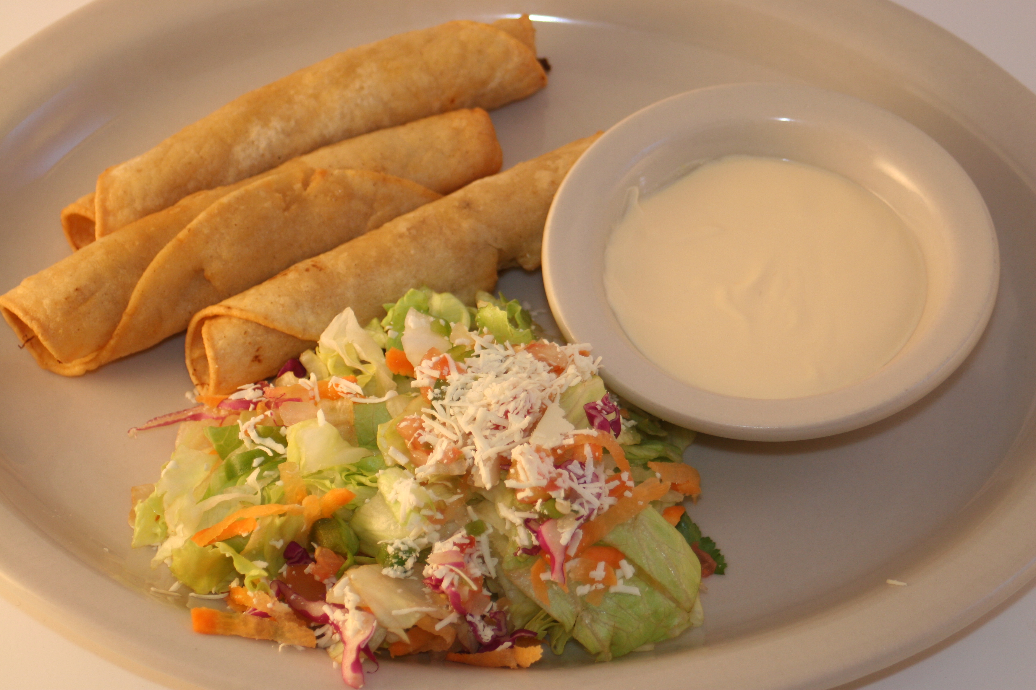 Rinconcito Salvadoreno Restaurant Home
