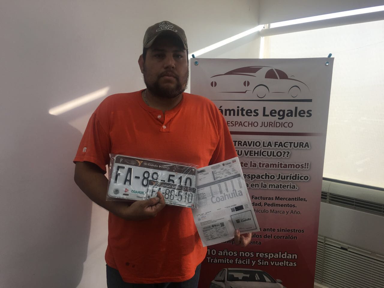 &quot;Soy de Saltillo, Coahuila y pude tramitar placas a mi nombre, acá en mi Estado&quot;
