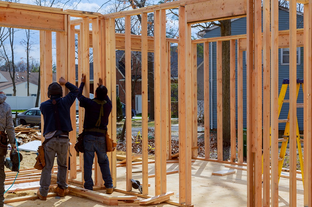 Choosing Between Renovation Versus Building a New Home