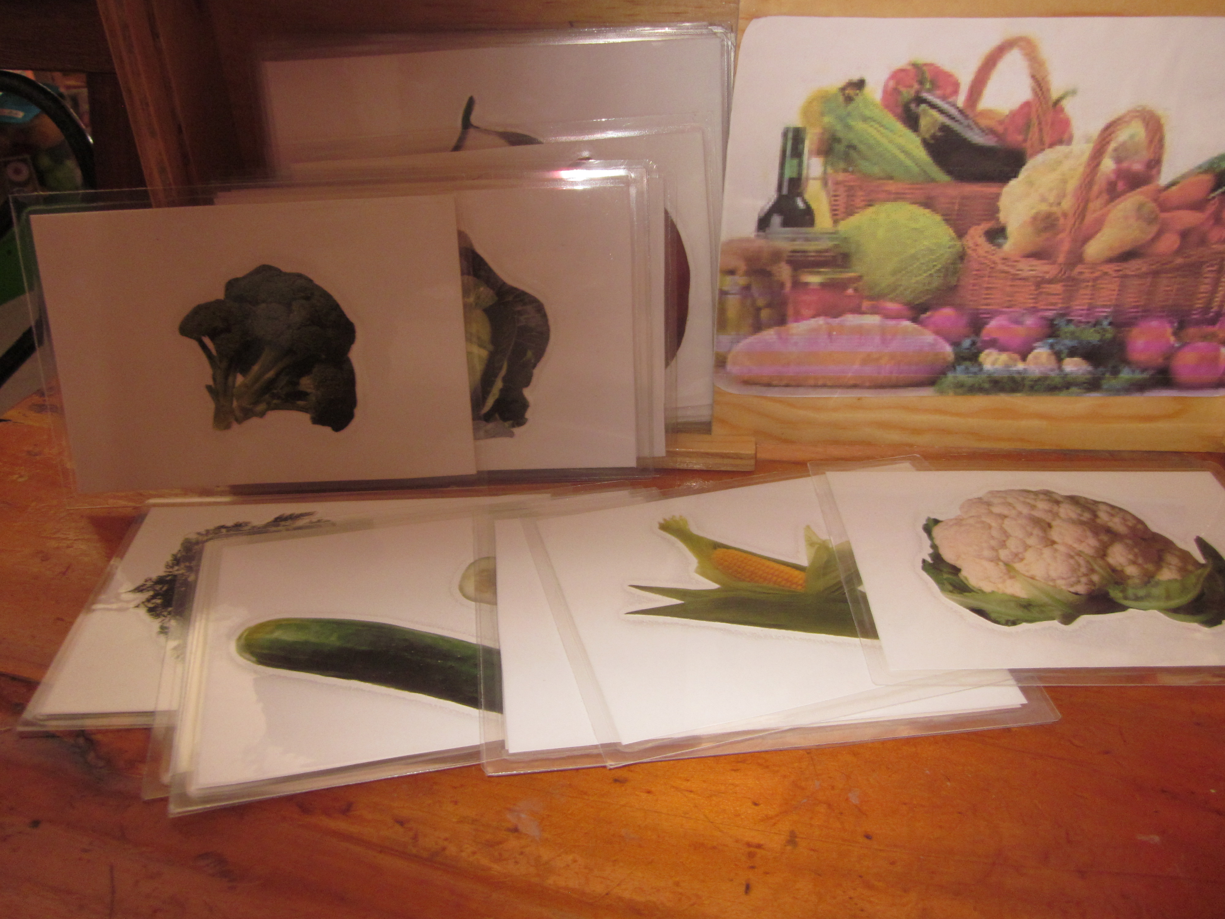 FRUTAS Y VERDURAS CAJA CHICA 32 TARJETAS
CIM 220

$ 495.00