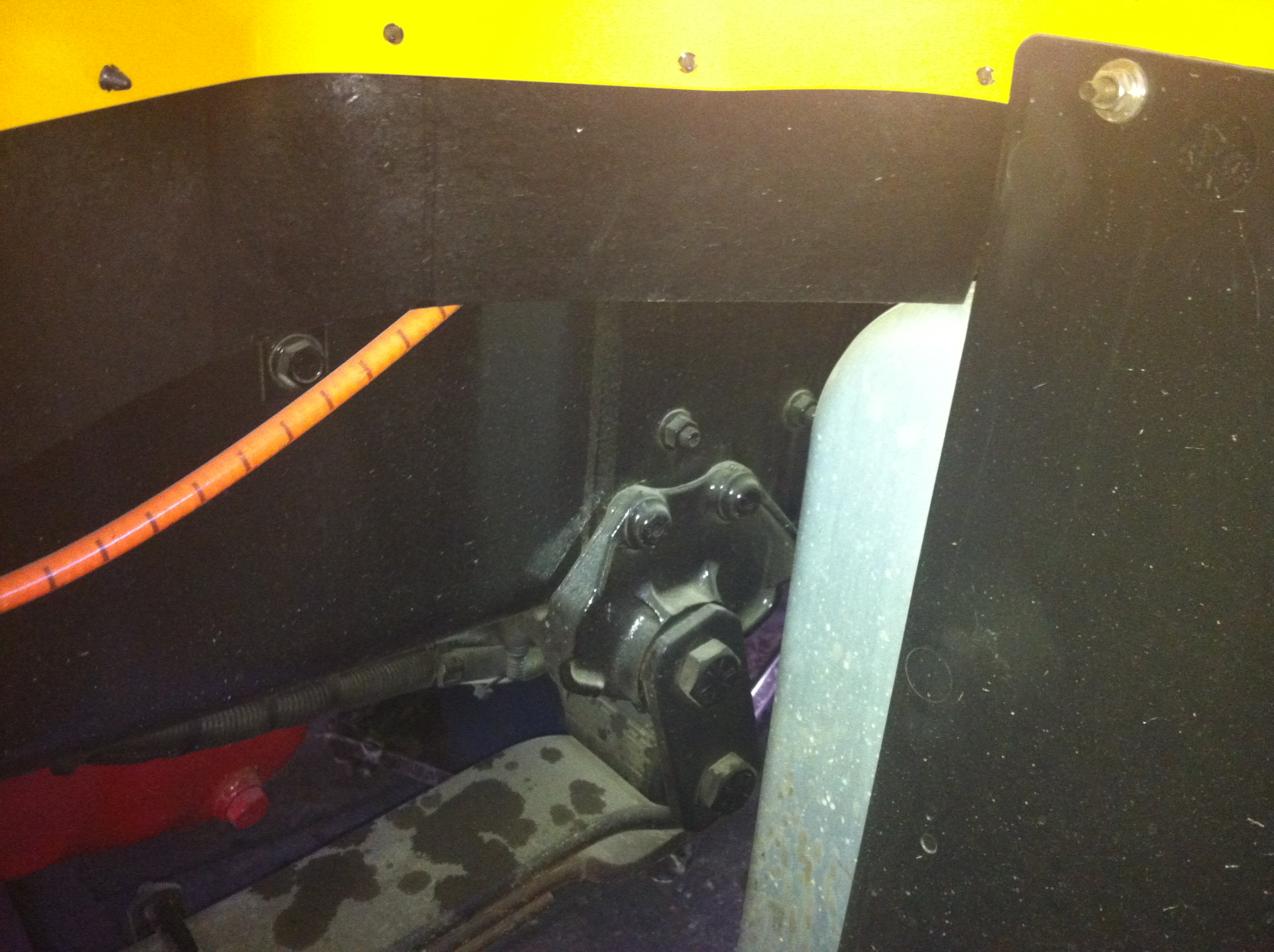 Alargamiento de Chasis Para Unidad Tractocamión International Work Star