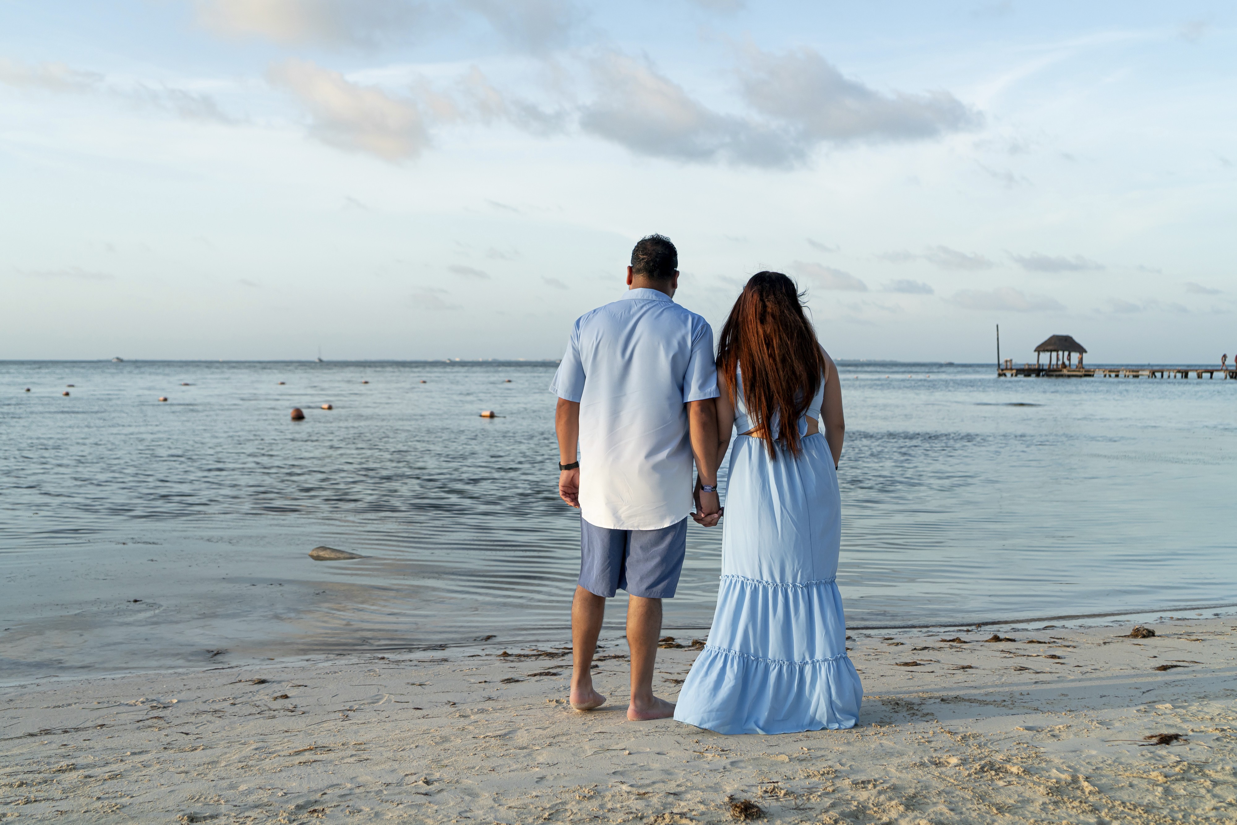 https://0201.nccdn.net/4_2/000/000/046/6ea/luxartifices-riviera-maya-beach-family-photos0024.jpg