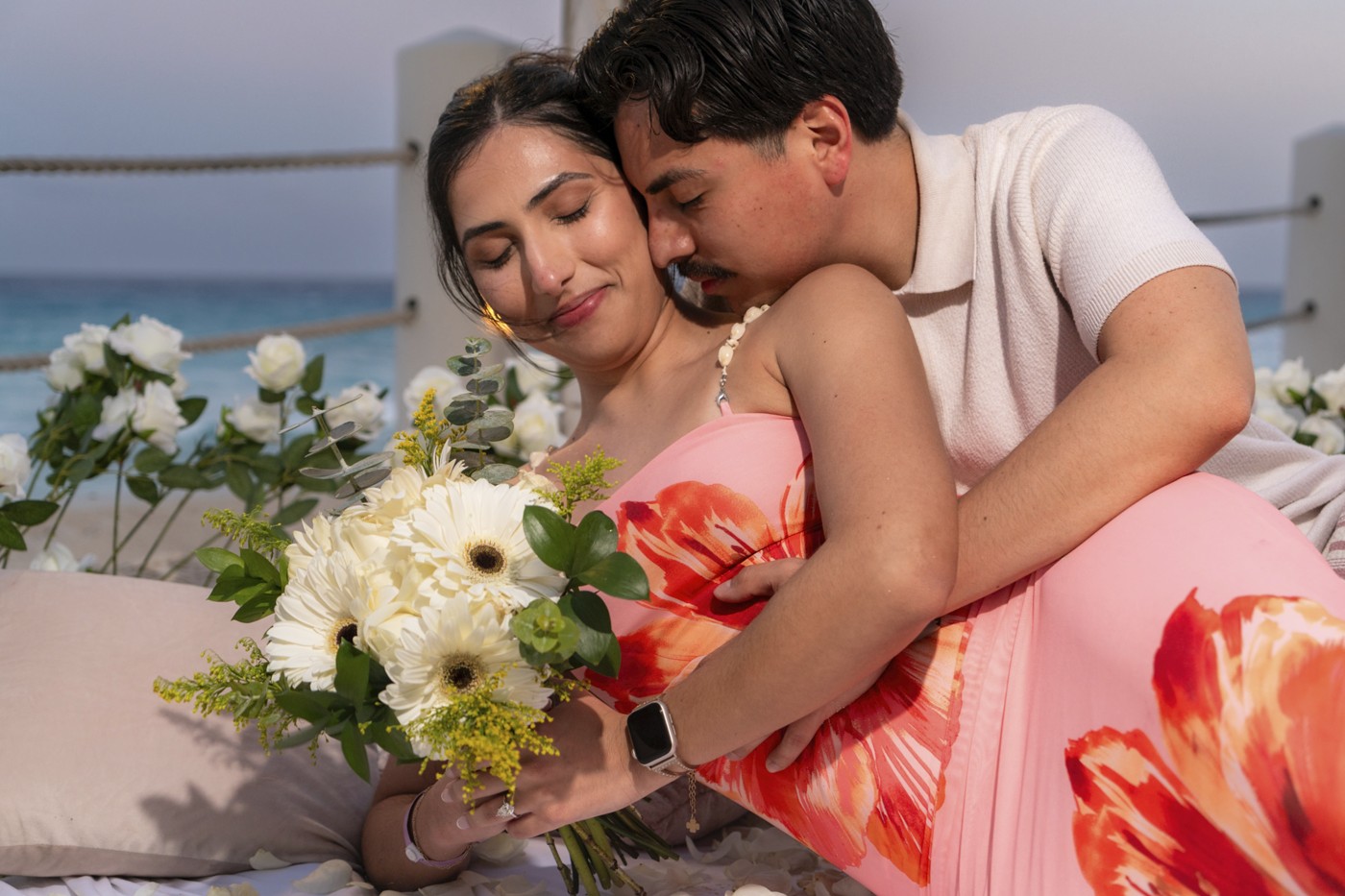 https://0201.nccdn.net/4_2/000/000/046/6ea/marriage-proposal-fiesta-americana-condesa-cancun-mexico-lux-art.jpg