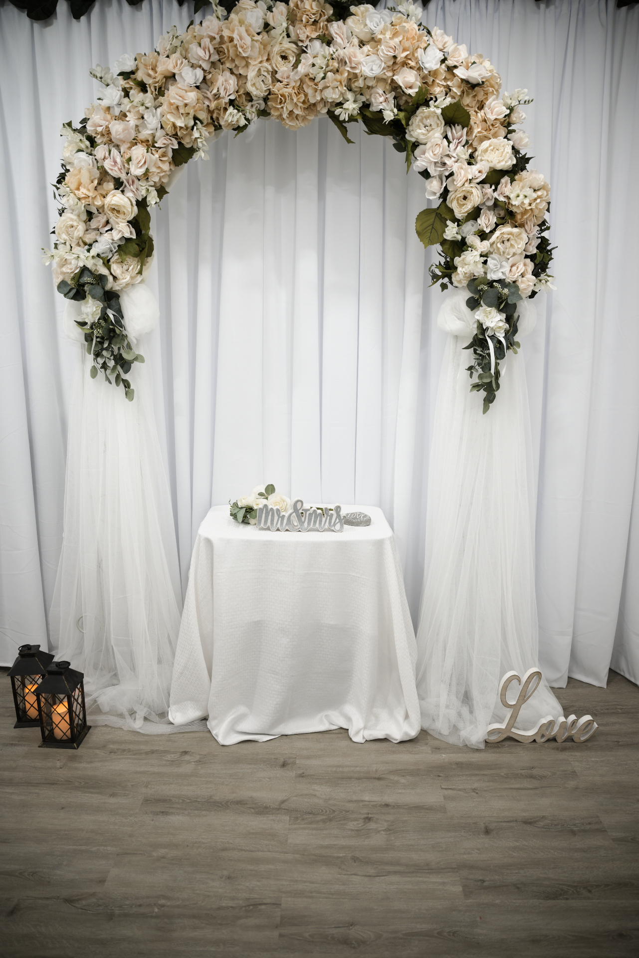 https://0201.nccdn.net/4_2/000/000/046/6ea/weddingdayromance-ceremony-suite.jpg