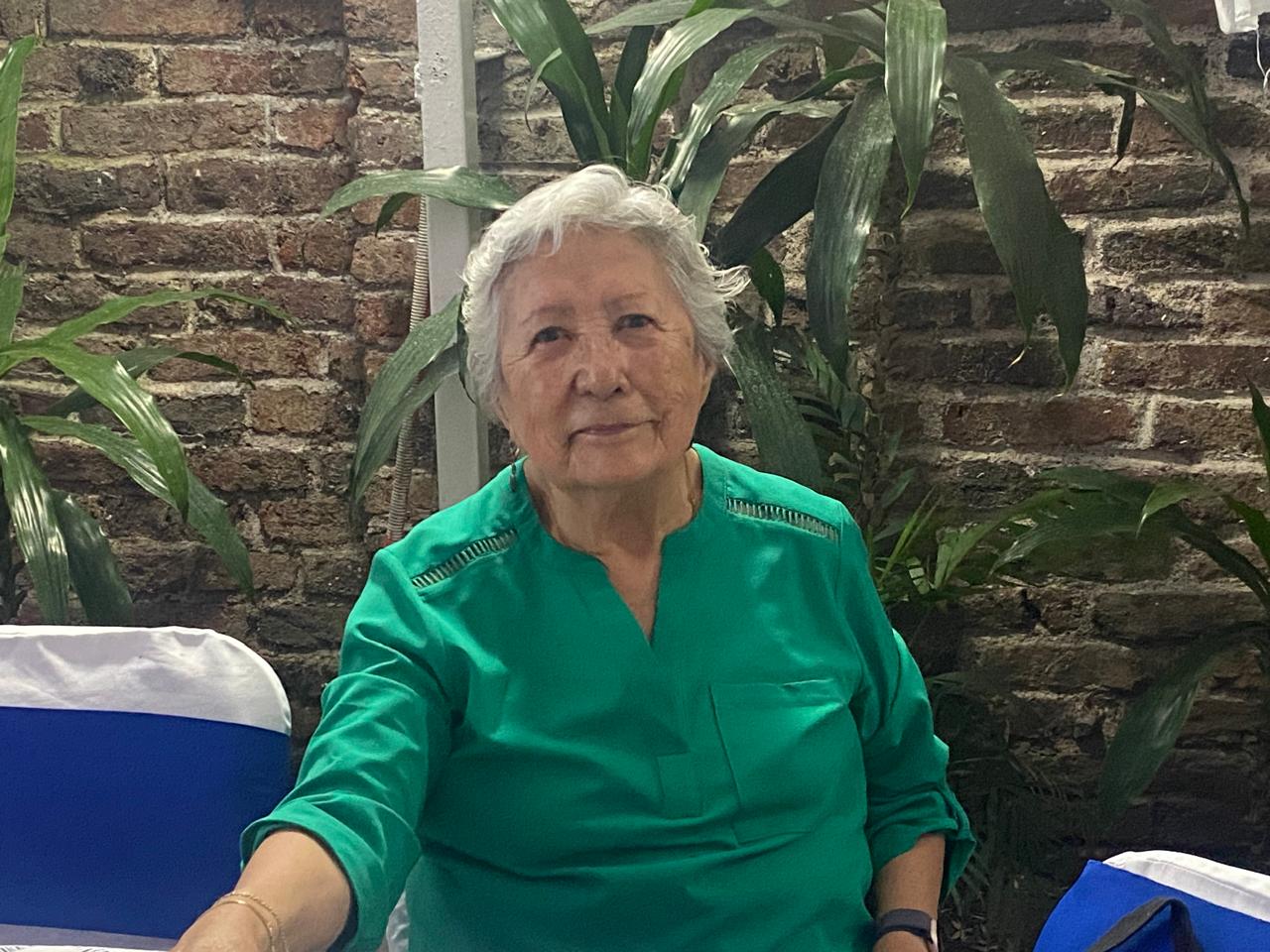 https://0201.nccdn.net/4_2/000/000/048/0a6/11.jpg