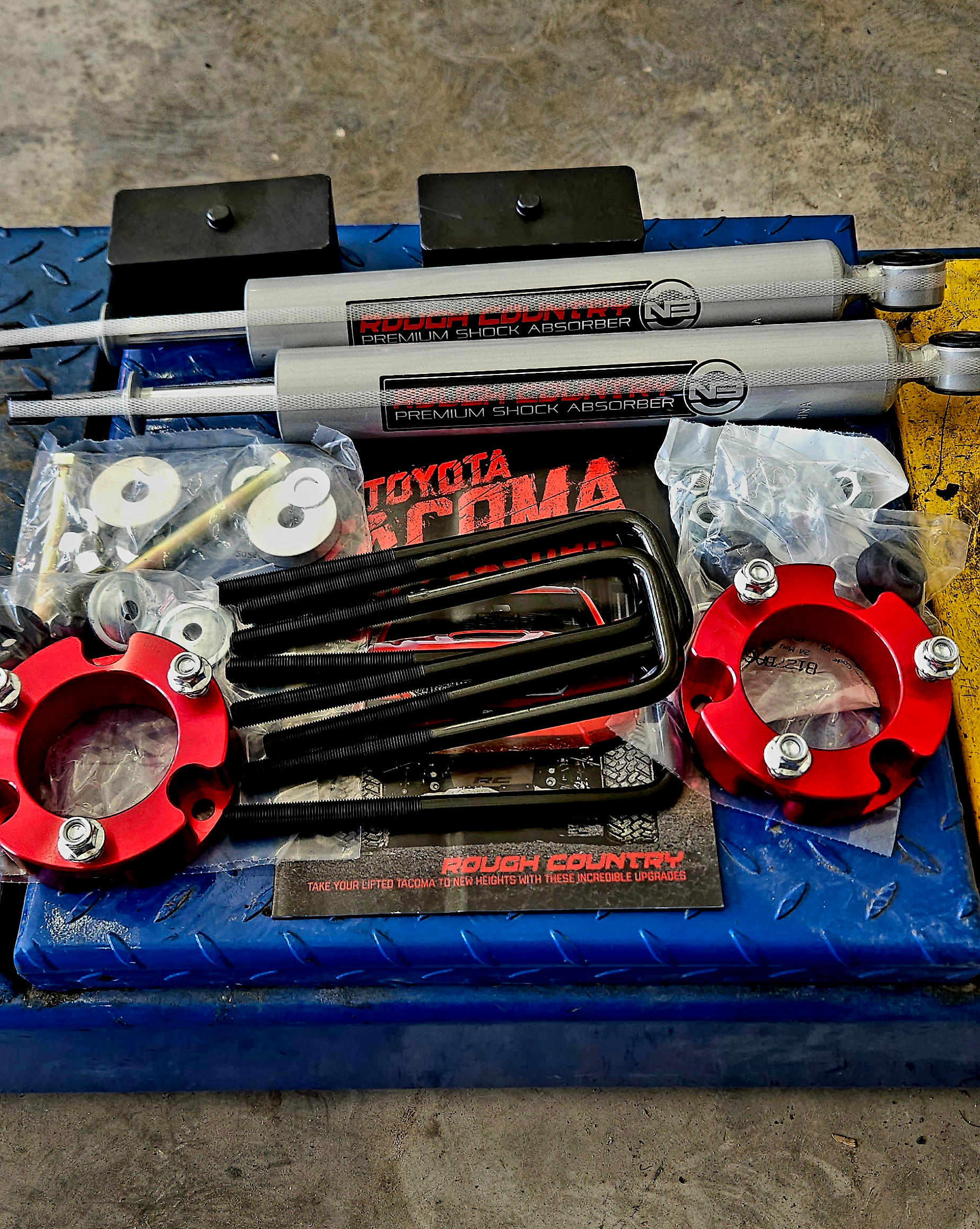 Tyre and synthetic engine oil 