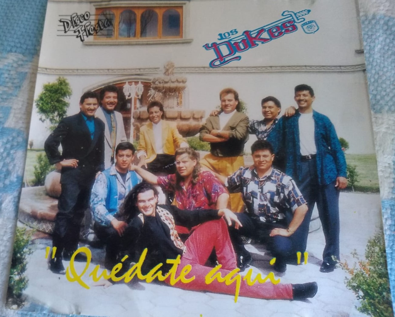 ¡Escucha los mejores éxitos del álbum "Quédate aquí" Aquí!
