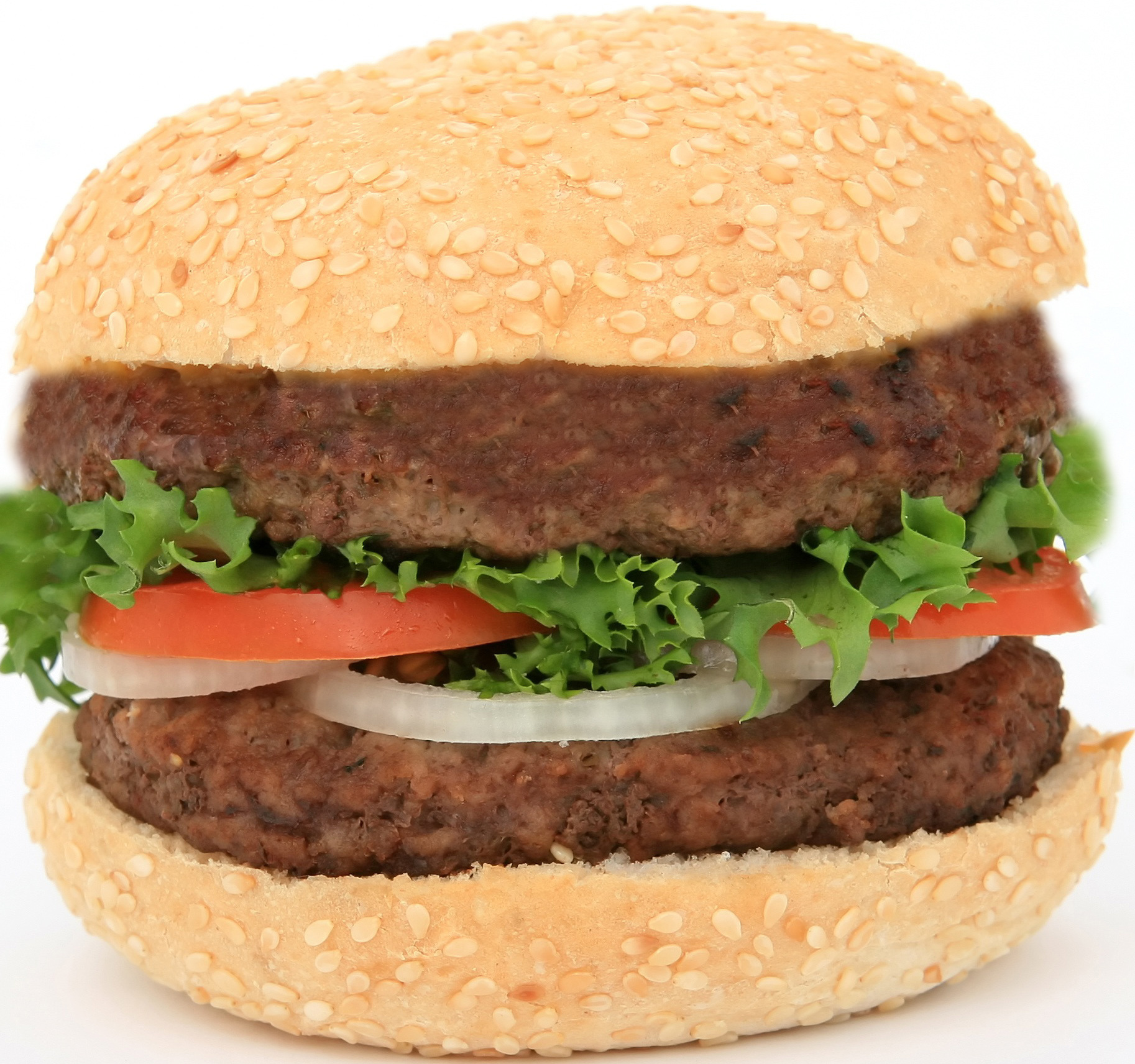 Rica Hamburguesa con doble Carne de Res, tomate, lechuga, cebolla, Aderezada con catchup y mayonesa.