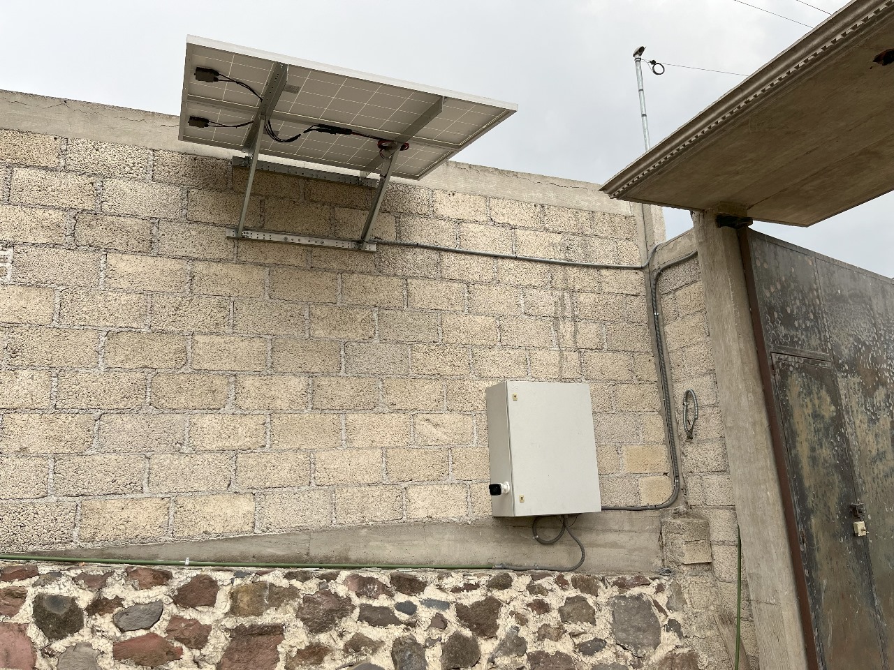 Panel solar para cámaras