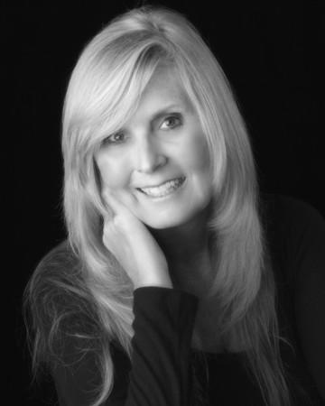 Viki Winterton, Founder