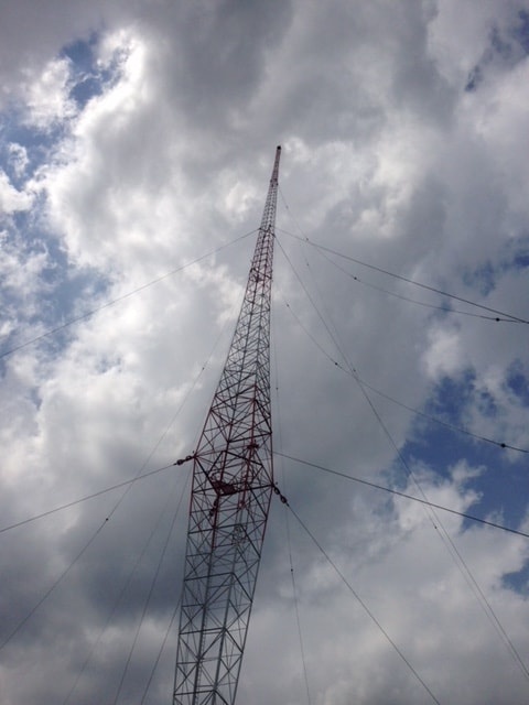 https://0201.nccdn.net/4_2/000/000/048/8fb/TowerWithGuyWires-min-480x640.jpg