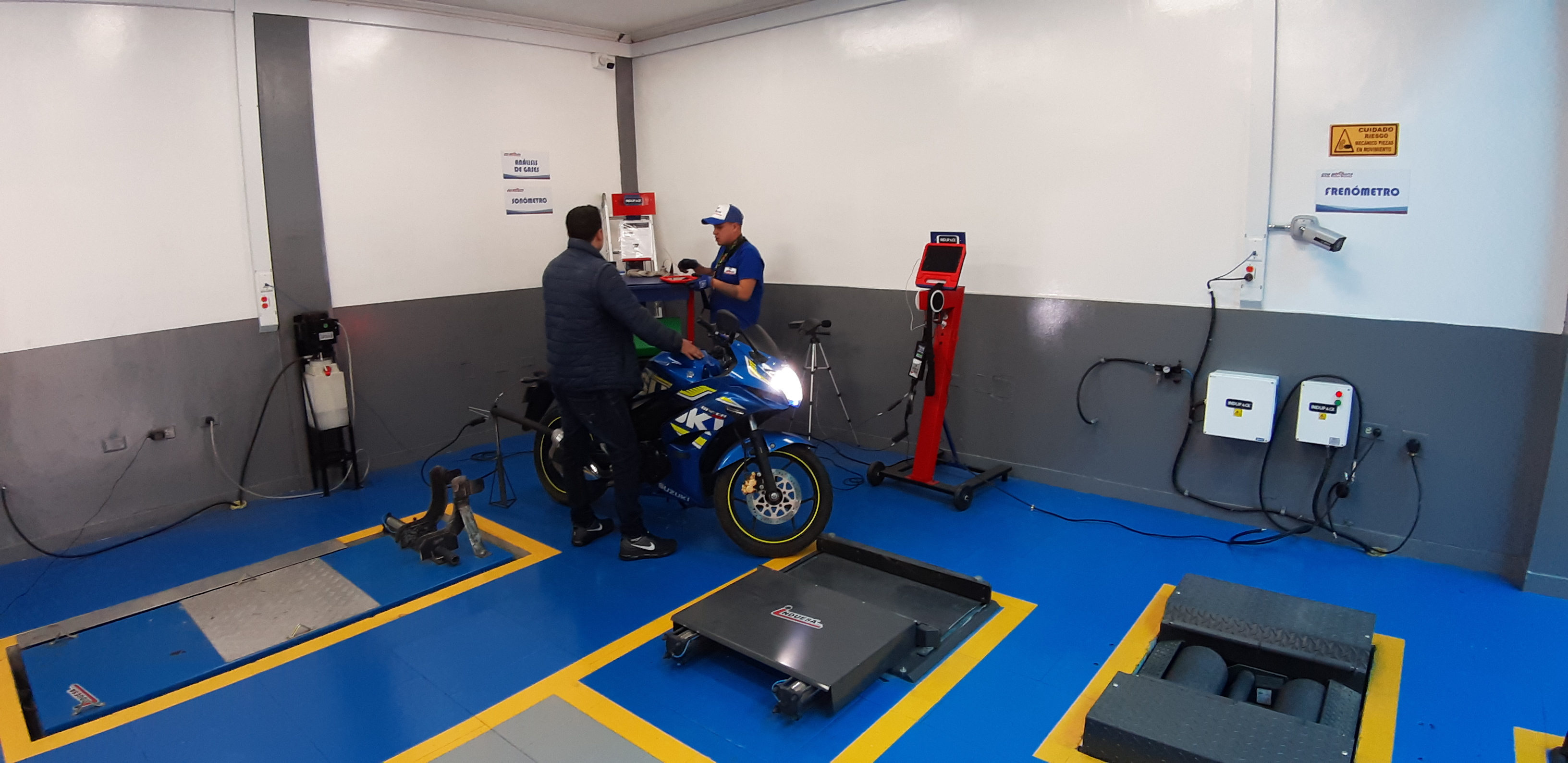 Centro de Diagnostico Automotor CDA Motolista Pista de inspección 2