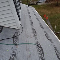 https://0201.nccdn.net/4_2/000/000/04b/787/RoofRepair2.jpg
