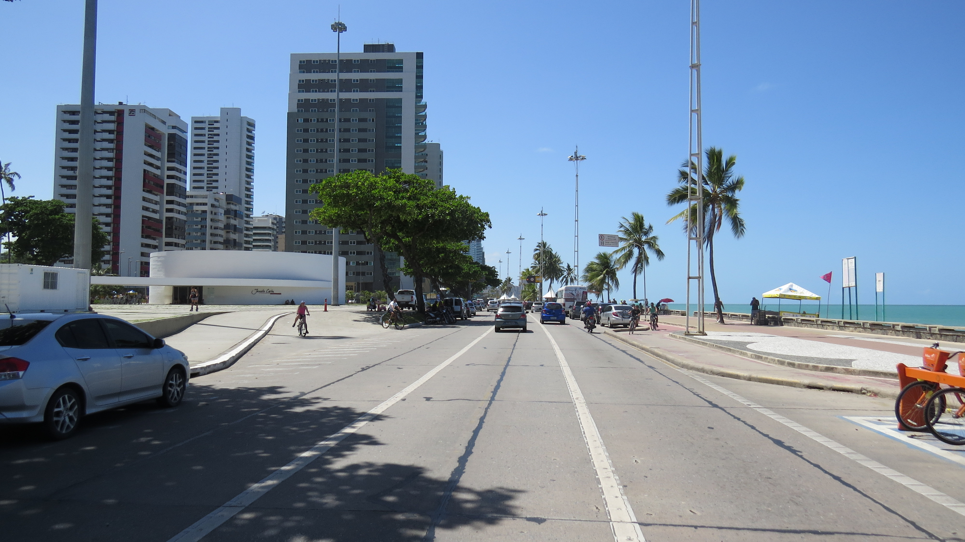 https://0201.nccdn.net/4_2/000/000/04b/f00/IMG_6336-4000x2248.jpg