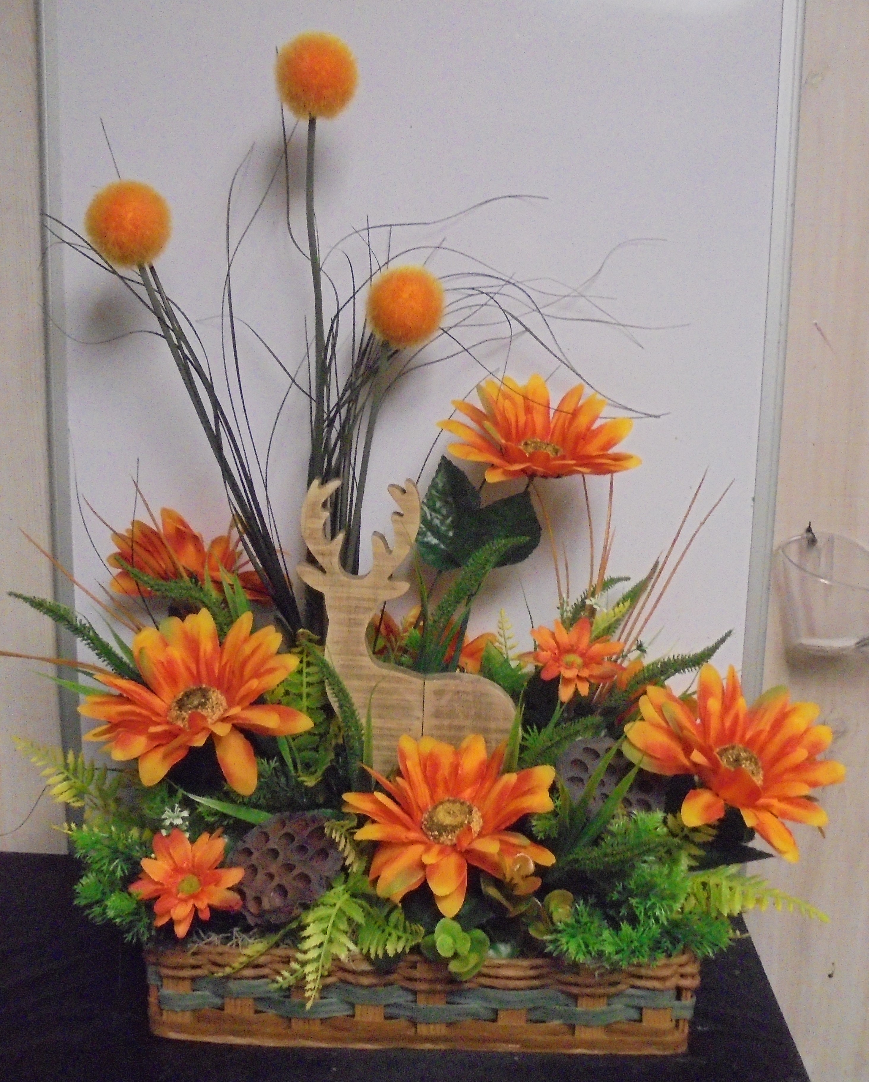 (52A) "Silk" Deer Arrangement
$80.00