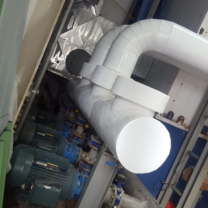 Sistema de agua helada, poliuretano acabado con PVC.