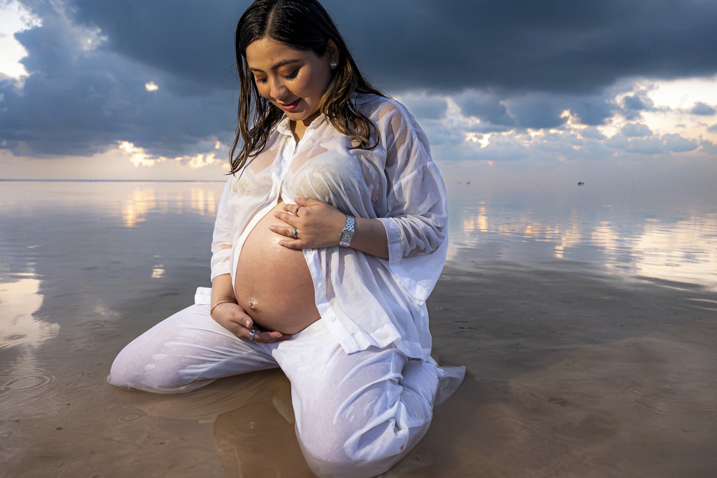 https://0201.nccdn.net/4_2/000/000/04c/a91/mich-raul-maternidad-natural-isla-blanca0036.jpg
