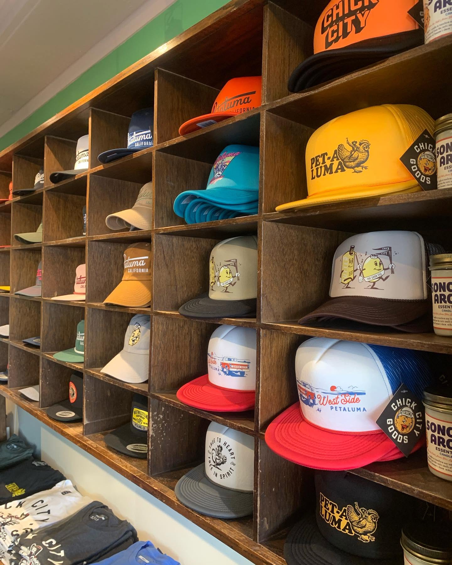 The Hunter & The Bird / Chick City Goods ~ 117 Kentucky St