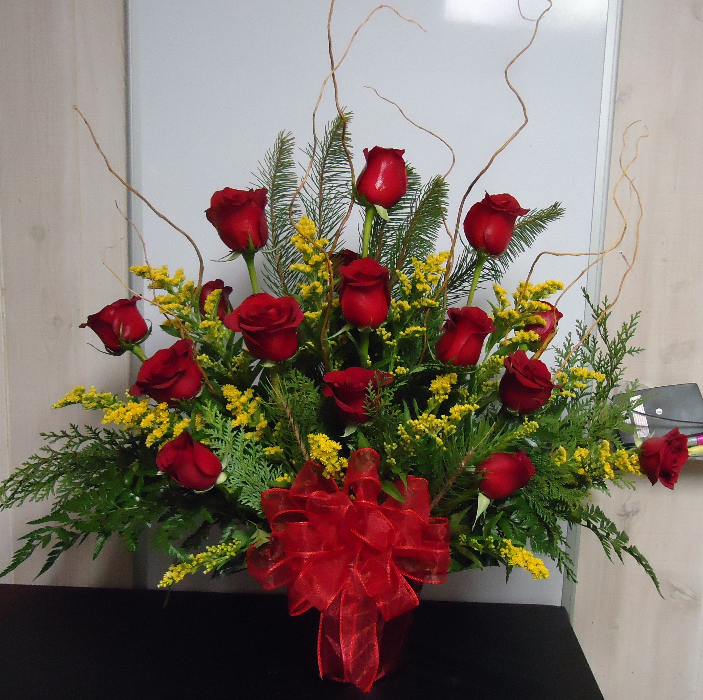 (20) "Fresh" Rose Basket
$175.00