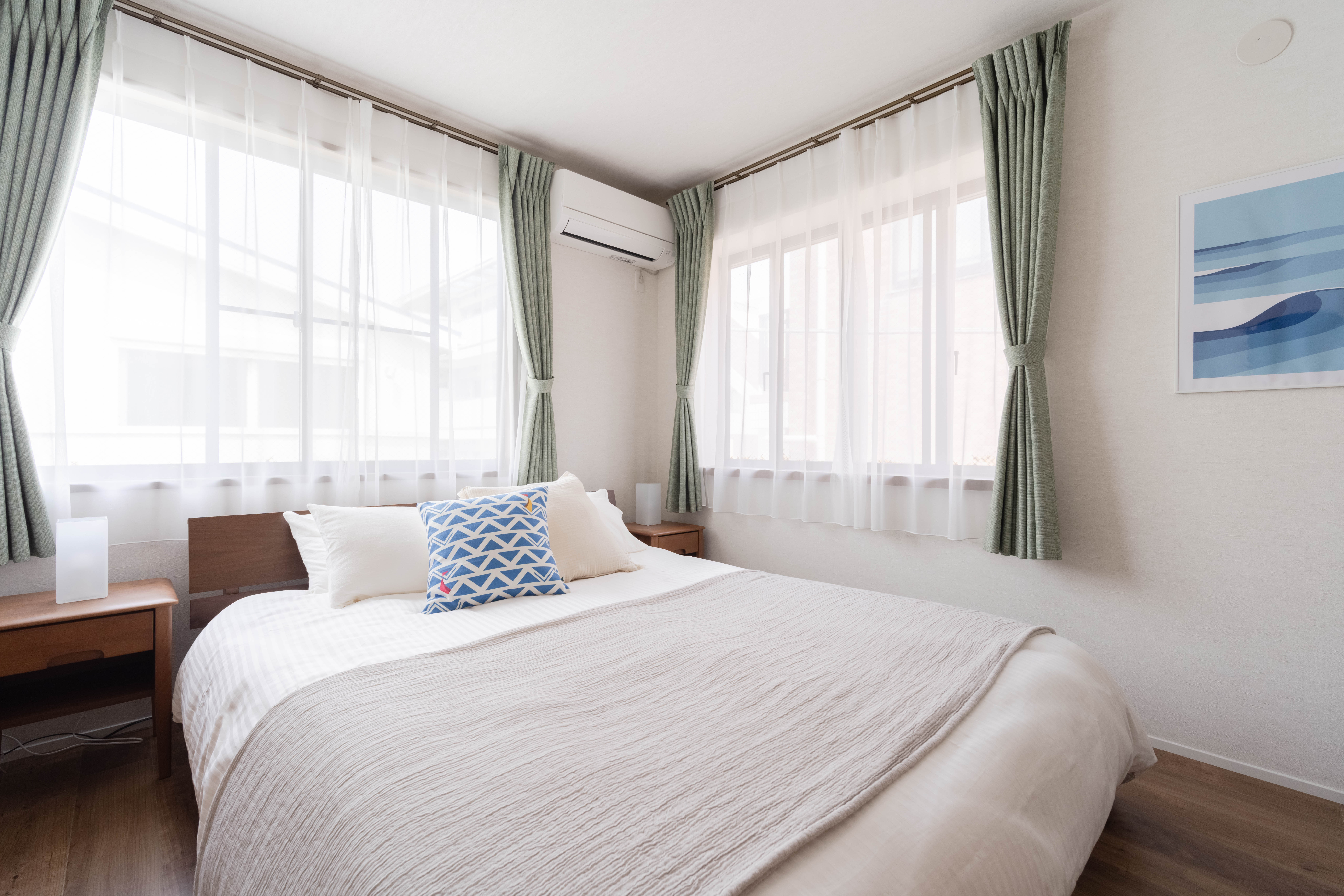 Master Bedroom with queen bed and desk