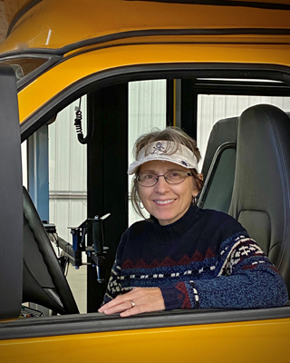 Laurie began driving for Koch out of Shakopee in 2013. Laurie enjoys helping kids get to school no matter what the weather!
It makes her very happy to be able to provide a positive and safe ride. Outside of bussing Laurie likes quilting, crocheting & gardening.
Laurie and her husband keep busy with many updates to their home and have been traveling with the grandkids this summer.
