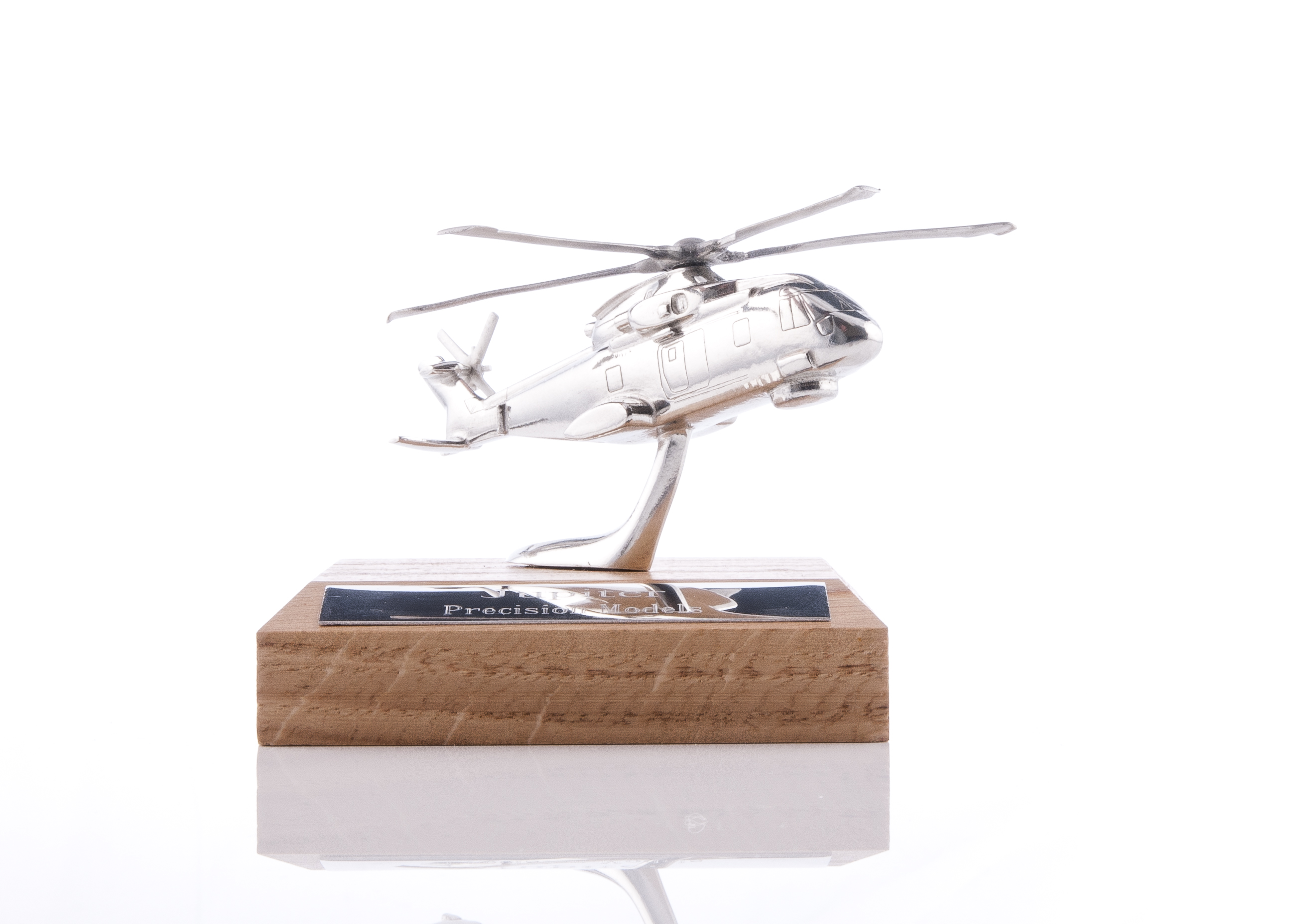 https://0201.nccdn.net/4_2/000/000/04d/e26/Merlin-MK-1.jpg