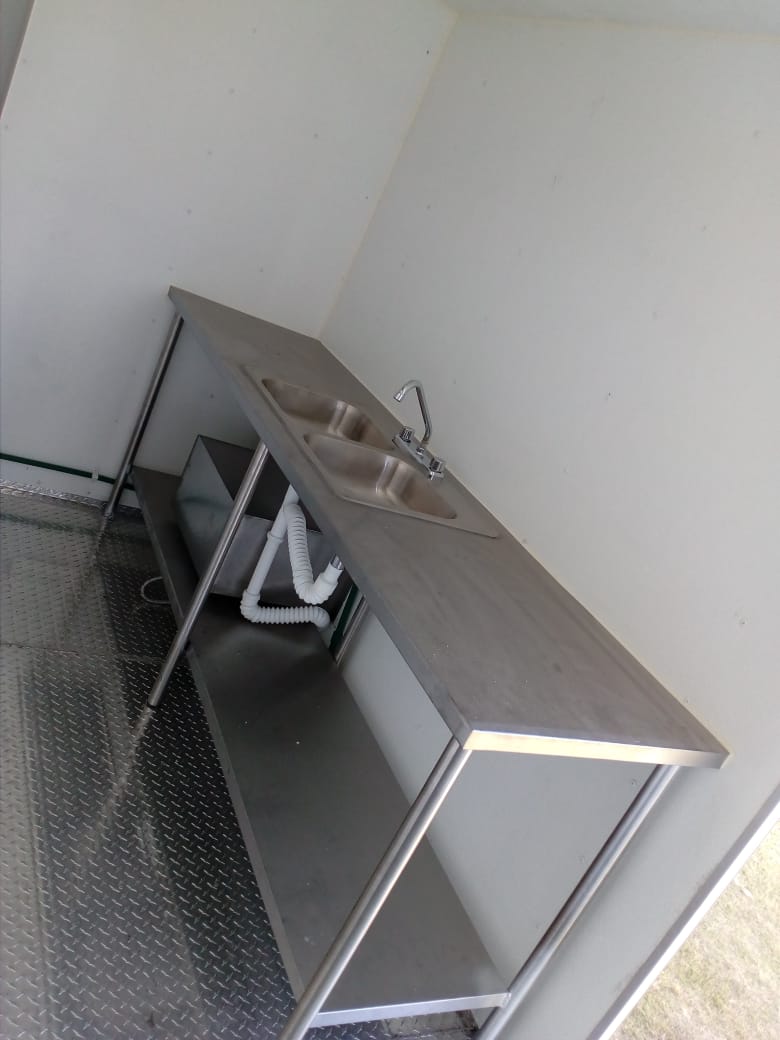 Remolques baños públicos