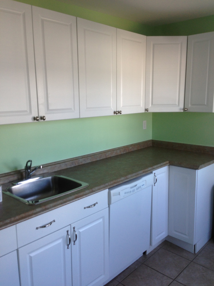 90-Coburg-Front-Kitchen--3-