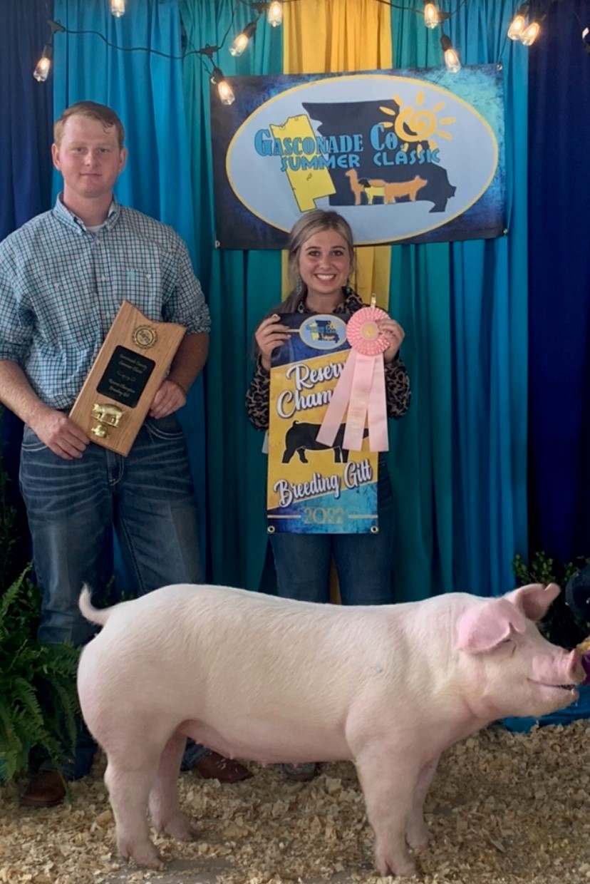 Lena Stricklin
2022 Gasconade County
Summer Classic
Reserve Champion Breeding Gilt