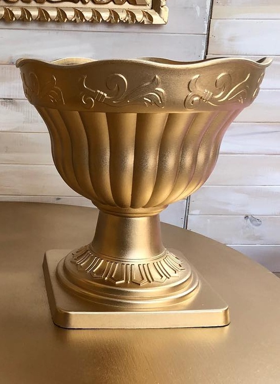 Florero Boca Ancha 
$25.000
35cm Alto
34cm Diametro