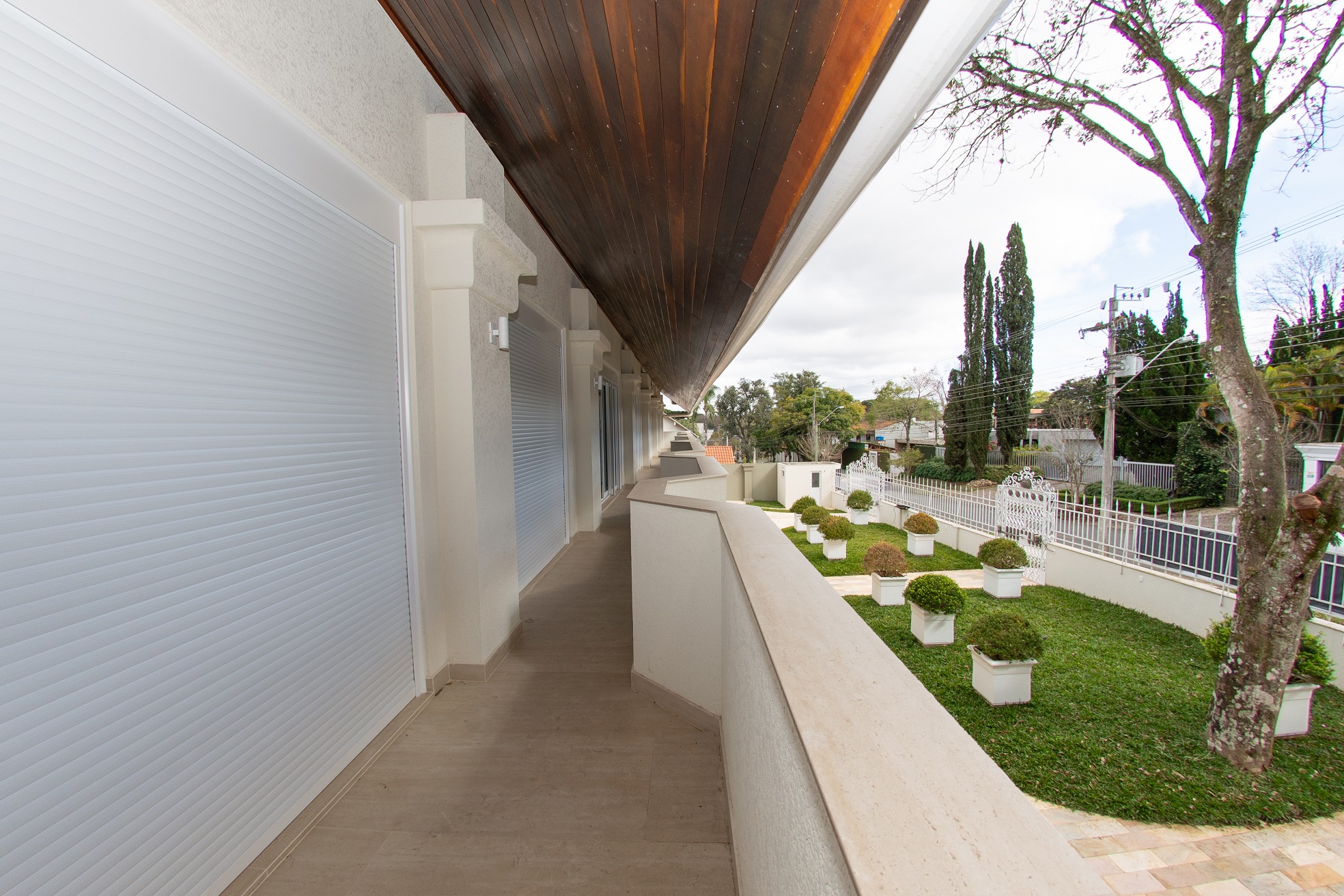 Varanda (vista para o jardim)