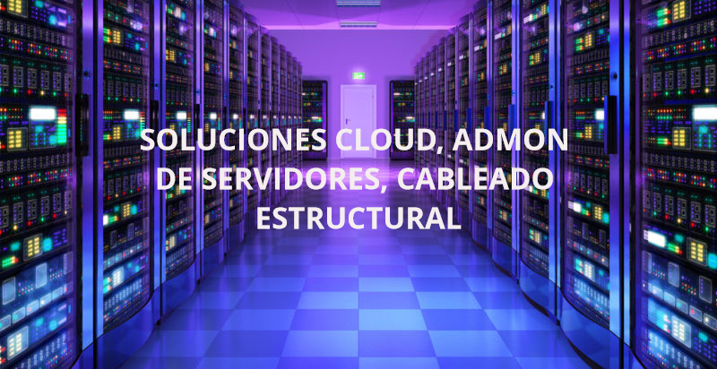 un primer plano de un teclado con un botón azul